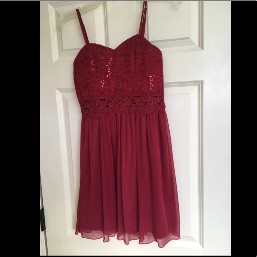 Junior's red mini dress